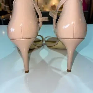 Michael Kors Simone Patent Leather mid-heel Sandal Nude Size 10M